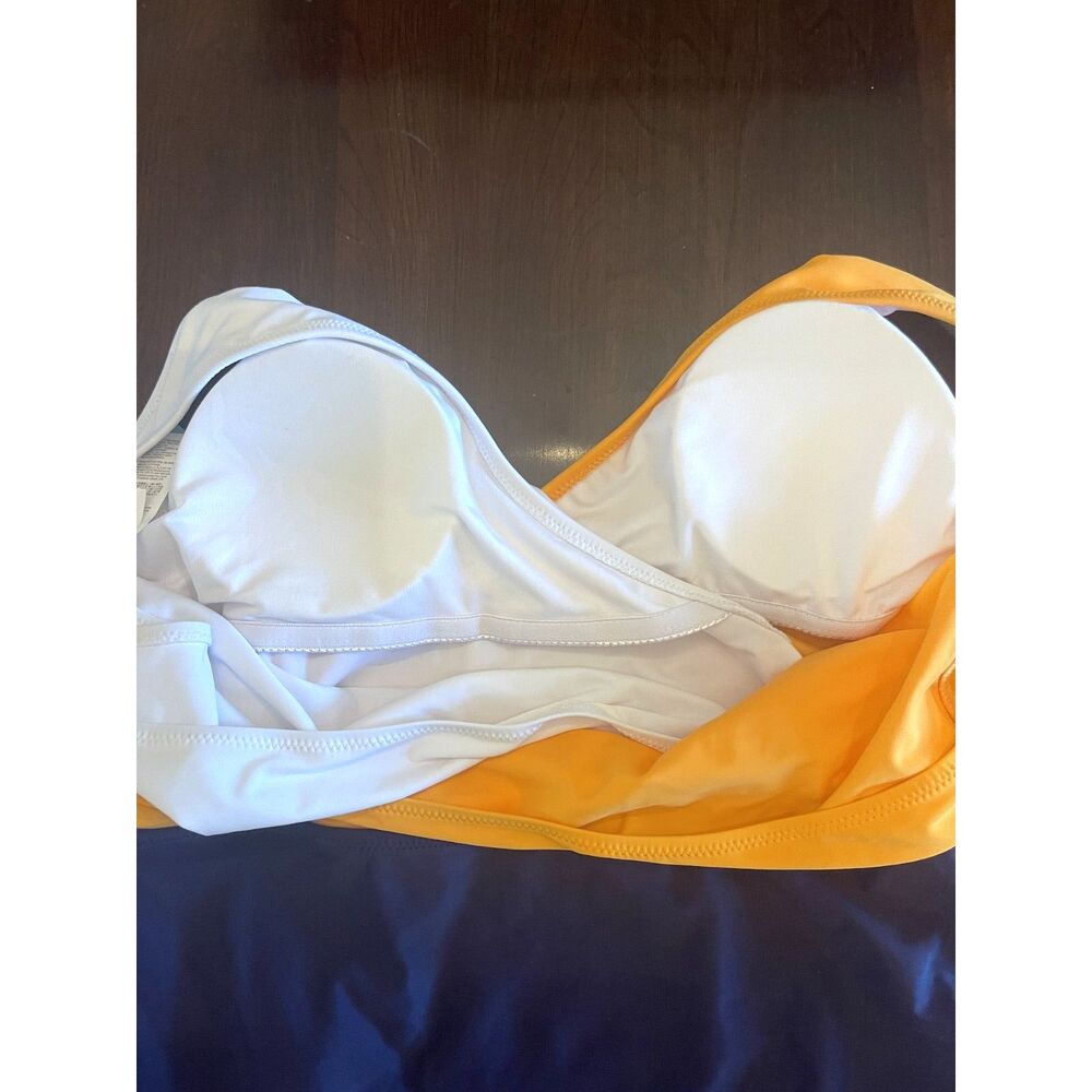 Cupshe Orange and Blue One Piece Swimsuit - Picture 8 of 9